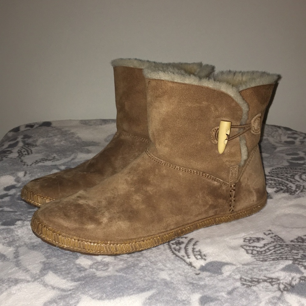 women’s UGG boots